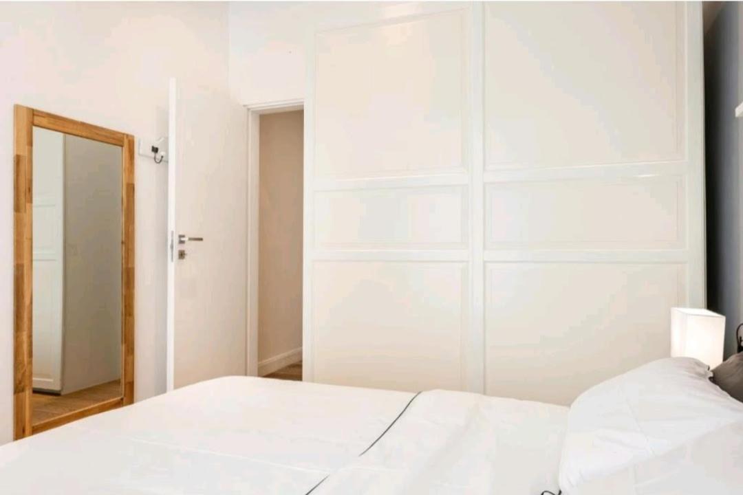Whale Song Apartment - With Private Parking 斯培西亚 外观 照片